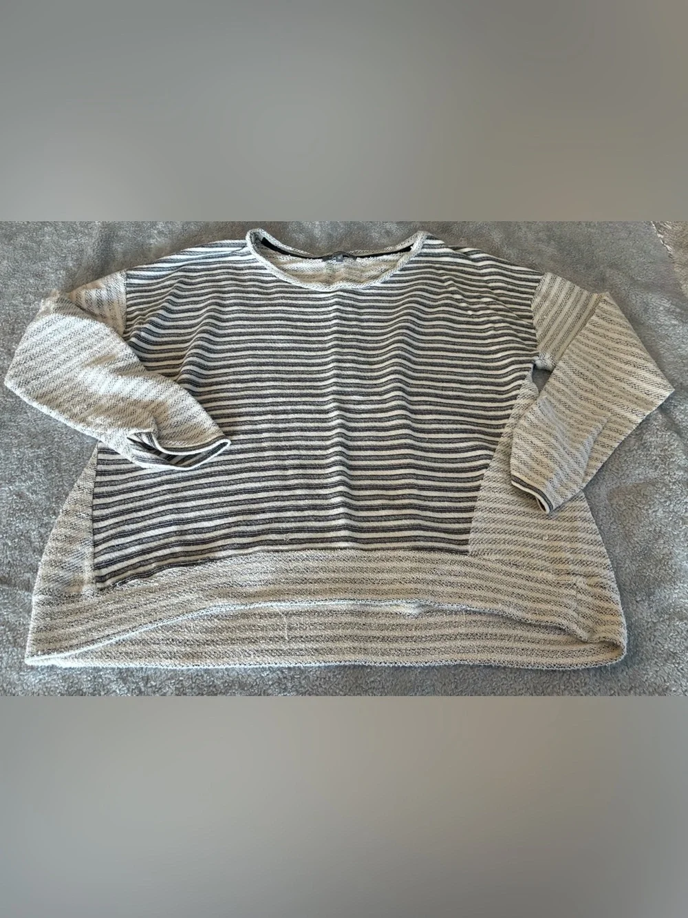 Women’s RETRO-ology Striped Crewneck Sweater - Gray & White Size 1X